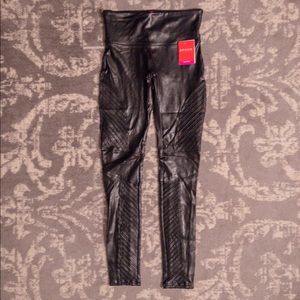 Spanx Faux Leather Quilted Leggings, Size S